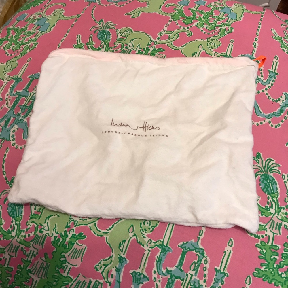 India Hicks White Dust Bag